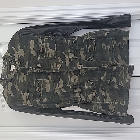 Fifty street camo with leather sleeves jacket size small - Picture 1 of 3